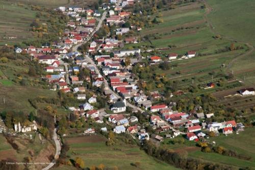 Letecký pohľad na&nbsp;obec Stránske - 3